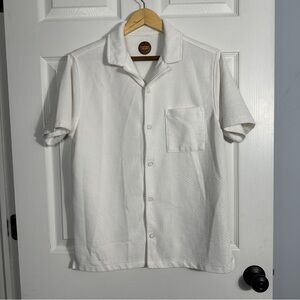 Common People sz M white textured knit button down, collar, travel, date night
